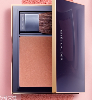 雅詩(shī)蘭黛腮紅怎么用？花漾傾慕腮紅漸變質(zhì)感