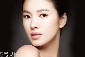 隔離霜怎么涂均勻？眼部和發(fā)際線要區(qū)別對待