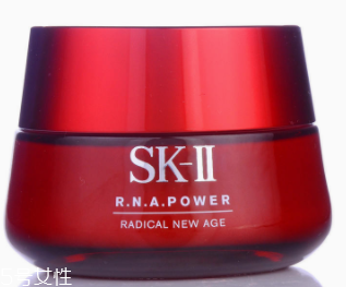 法令紋用什么護(hù)膚品？CPB精華液讓肌膚宛如少女