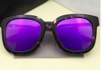 圓臉適合戴什么樣的墨鏡？臉太圓別戴正圓形墨鏡