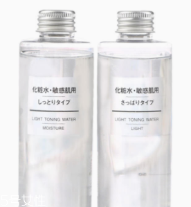 油痘皮適合什么護(hù)膚品？控油爽膚水不能少