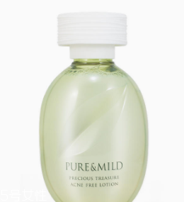 油痘皮適合什么護(hù)膚品？控油爽膚水不能少