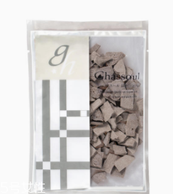 去黑頭面膜多久用一次？撕拉式和泥質(zhì)頻次不同