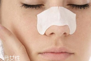 去黑頭面膜多久用一次？撕拉式和泥質(zhì)頻次不同