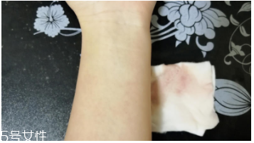 貝德瑪卸妝水要二次清潔嗎？卸除彩妝無(wú)殘留