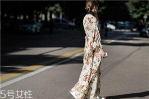 春天穿什么裙子好看？爭奇斗艷全靠它