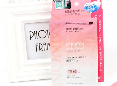 面膜敷多長(zhǎng)時(shí)間為好？干燥的肌膚及時(shí)補(bǔ)水