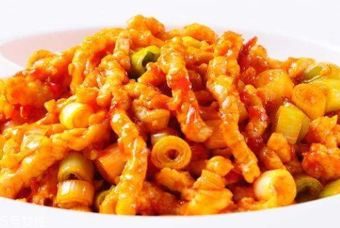 魚香肉絲用什么醋 白醋或陳醋都好吃 魚香肉絲用什么醋 白醋或陳醋都好吃