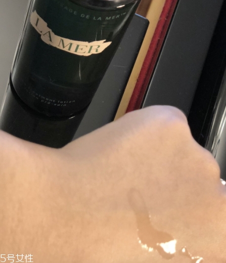 lamer海藍(lán)之謎和pola哪個(gè)好？