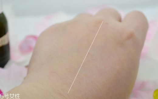 lamer海藍(lán)之謎精華液怎么樣？摯愛精華液評測