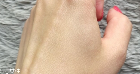 海藍(lán)之謎精華油怎么樣？海藍(lán)之謎精華油評(píng)測(cè)