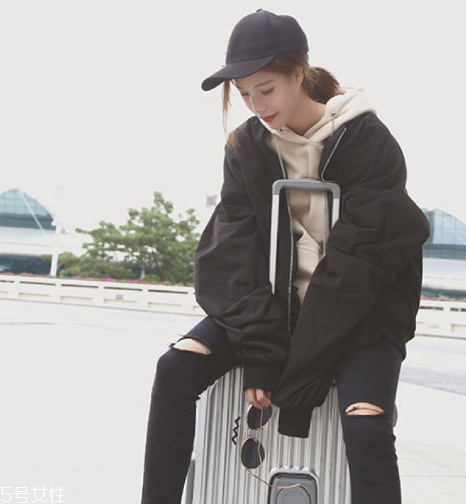 復(fù)古運(yùn)動(dòng)風(fēng)怎么搭配？重回80年代潮流路線