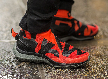 運(yùn)動(dòng)鞋腳面緊怎么處理？千萬(wàn)不要勉強(qiáng)穿