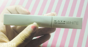 KATE睫毛打底膏怎么卸？化妝水濕敷2分鐘