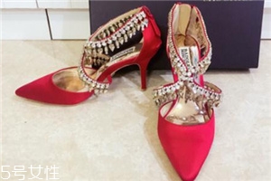 badgley mischka是什么檔次？婚鞋中的背影殺手