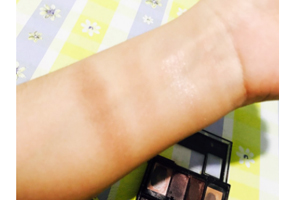 KATE眼影飛粉嗎？持久不飛粉