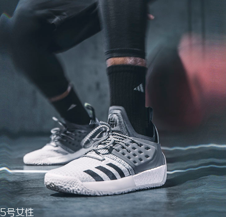 運(yùn)動鞋洗完怎么晾曬？不要過度暴曬