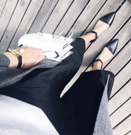 pierre hardy鞋多少錢？充滿藝術(shù)感的設(shè)計(jì)品牌