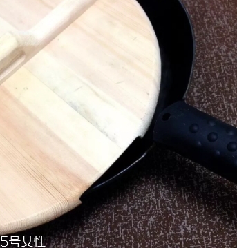 舌尖3章丘鐵鍋怎么樣？臻三環(huán)鐵鍋評測