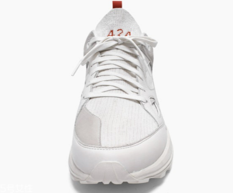 brandblack與424聯(lián)名老爹鞋怎么樣？當(dāng)下最受矚目的鞋型