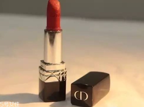 dior迪奧和蘭蔻口紅哪個好？