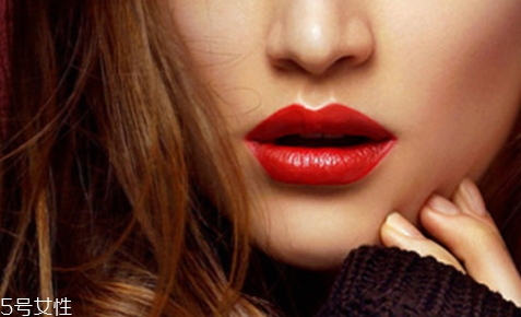 dior迪奧和阿瑪尼口紅哪個(gè)好？