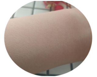 露華濃粉底液遮瑕效果好嗎？效果一般