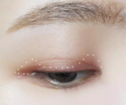 酒紅眼影哪個牌子好？盤點紅透天的酒紅眼影