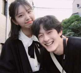 2022年最流行的發(fā)型男生？厚劉海還是最受歡迎