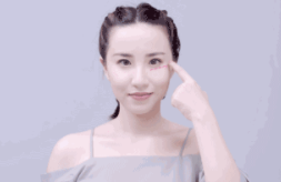 黃皮用什么顏色的腮紅？選擇與黃色互補的紫色