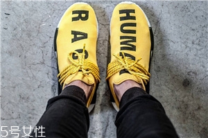 一雙運(yùn)動(dòng)鞋能穿多久？多備幾雙換著穿