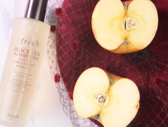 馥蕾詩(shī)紅茶精華液適合什么年齡？適合輕熟肌和熟齡肌