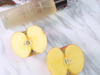 馥蕾詩(shī)紅茶精華液適合什么年齡？適合輕熟肌和熟齡肌