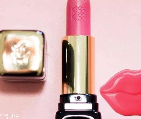 dior迪奧和嬌蘭口紅哪個(gè)好？
