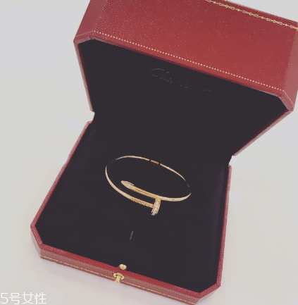 卡地亞手鐲會掉鉆嗎？忠貞愛情的特別見證