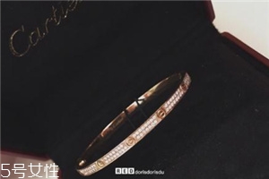 卡地亞手鐲會(huì)掉鉆嗎？忠貞愛(ài)情的特別見(jiàn)證