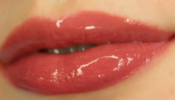 唇蜜、唇釉、染唇液、液體口紅怎么選？