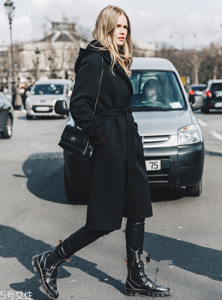 女生怎么穿衣服有氣質(zhì)？這三件單品必不可少