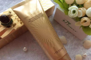 伊思蝸牛潔面乳怎么樣？敏感肌也適合