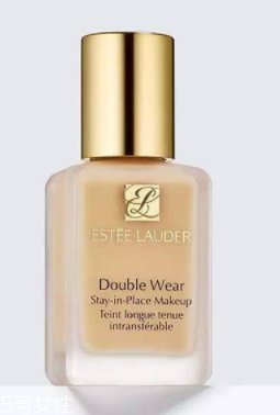 粉底液一次用多少量？一泵就夠別疊加