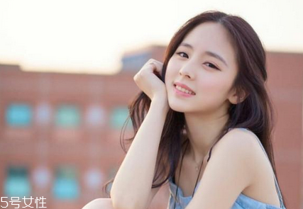 遮瑕膏和遮瑕筆哪個比較好用 不同質地分區(qū)使用