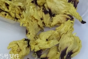 秋葵花怎樣曬干？自然風(fēng)干最佳