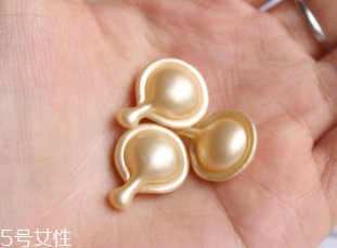 悅木之源和伊麗莎白雅頓哪個(gè)好？兩款精華大比拼