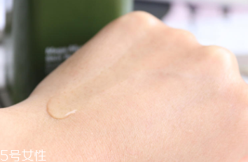 悅木之源和伊麗莎白雅頓哪個(gè)好？兩款精華大比拼