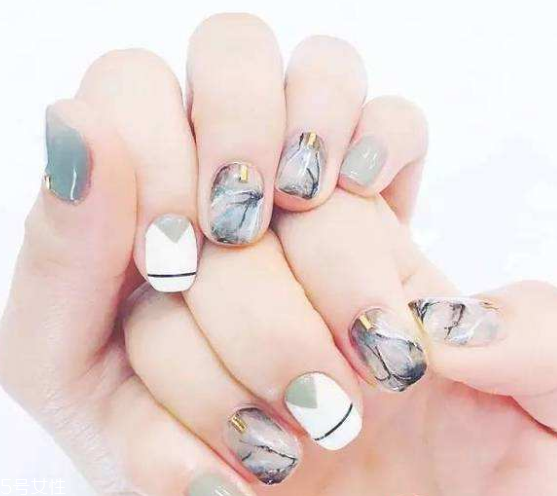 大理石美甲推薦 高級(jí)又有質(zhì)感 大理石美甲推薦 高級(jí)又有質(zhì)感