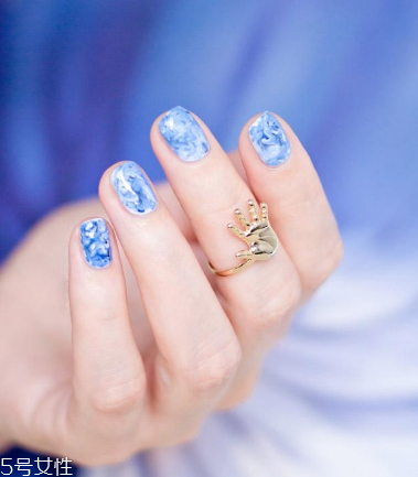 大理石美甲推薦 高級(jí)又有質(zhì)感 大理石美甲推薦 高級(jí)又有質(zhì)感