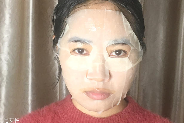 高絲藍(lán)色面膜怎么樣？快速補(bǔ)水的急救面膜