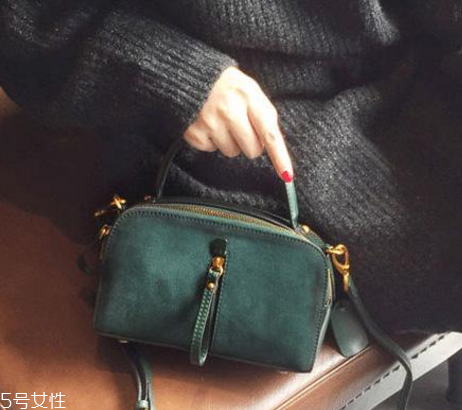 迷你包包什么款式好看？時(shí)髦精都在拎它