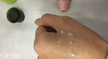 悅詩(shī)風(fēng)吟綠茶乳液怎么樣？適合換季用