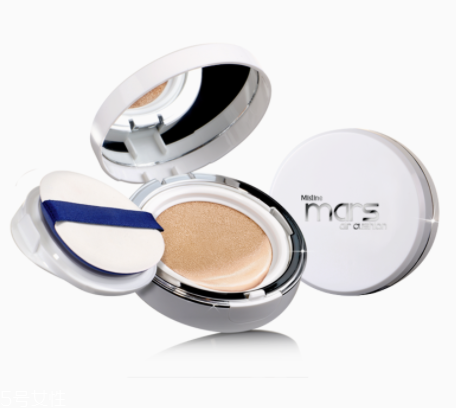 油皮用什么氣墊？控油且保濕